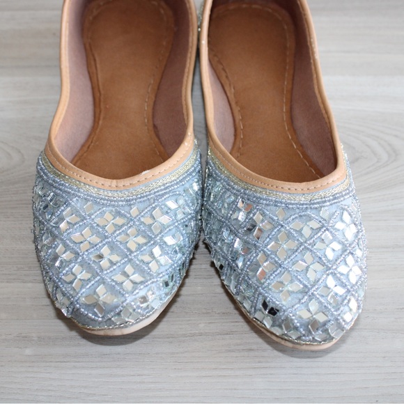 US Size 9 Silver Mirrored Jutti. Completely NEW - Picture 3 of 4